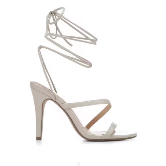 WOMEN'S DELICIOUS SHOP DRESS SANDALS - Picture 1 of 4